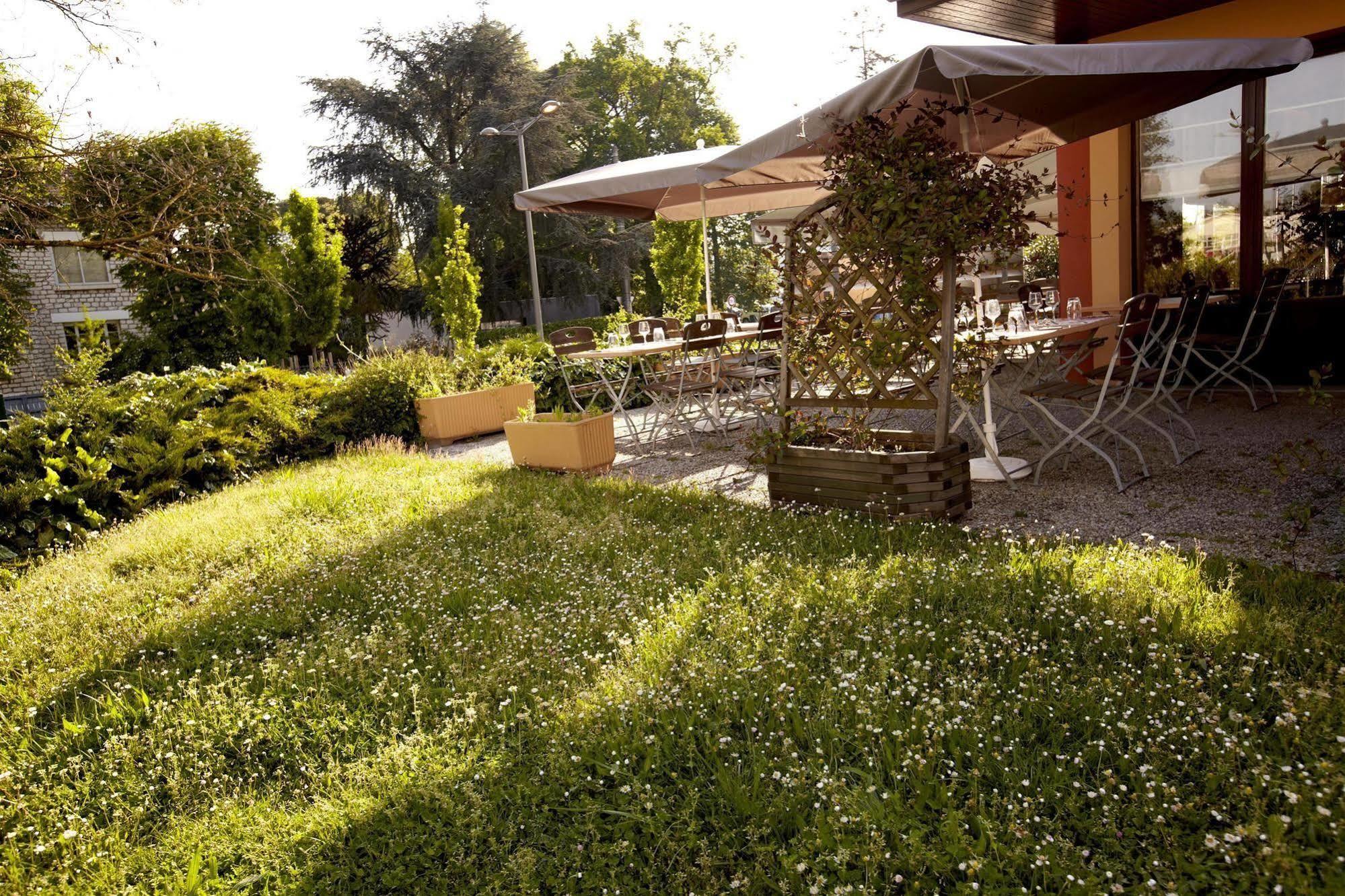 Campanile Bordeaux Ouest - Le Bouscat Hotel Restaurant photo