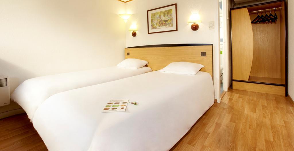 Campanile Bordeaux Ouest - Le Bouscat Hotel Room photo